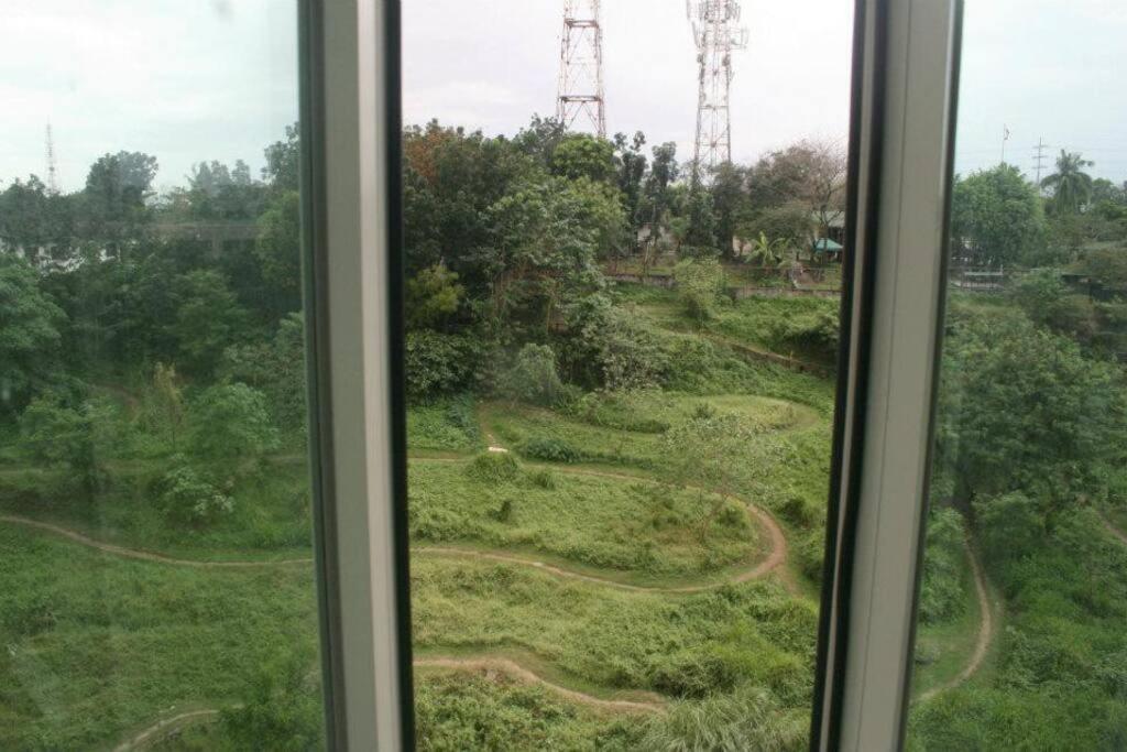 Casa Antonio At Stamford Mckinley Hill Unli Wi-fi Near Piazza * Manila