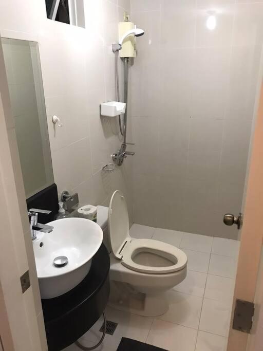 Casa Antonio At Stamford Mckinley Hill Unli Wi-fi Near Piazza