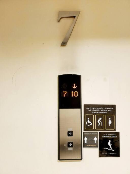 Apartment Casa Antonio At Stamford Mckinley Hill Unli Wi-fi Near Piazza *