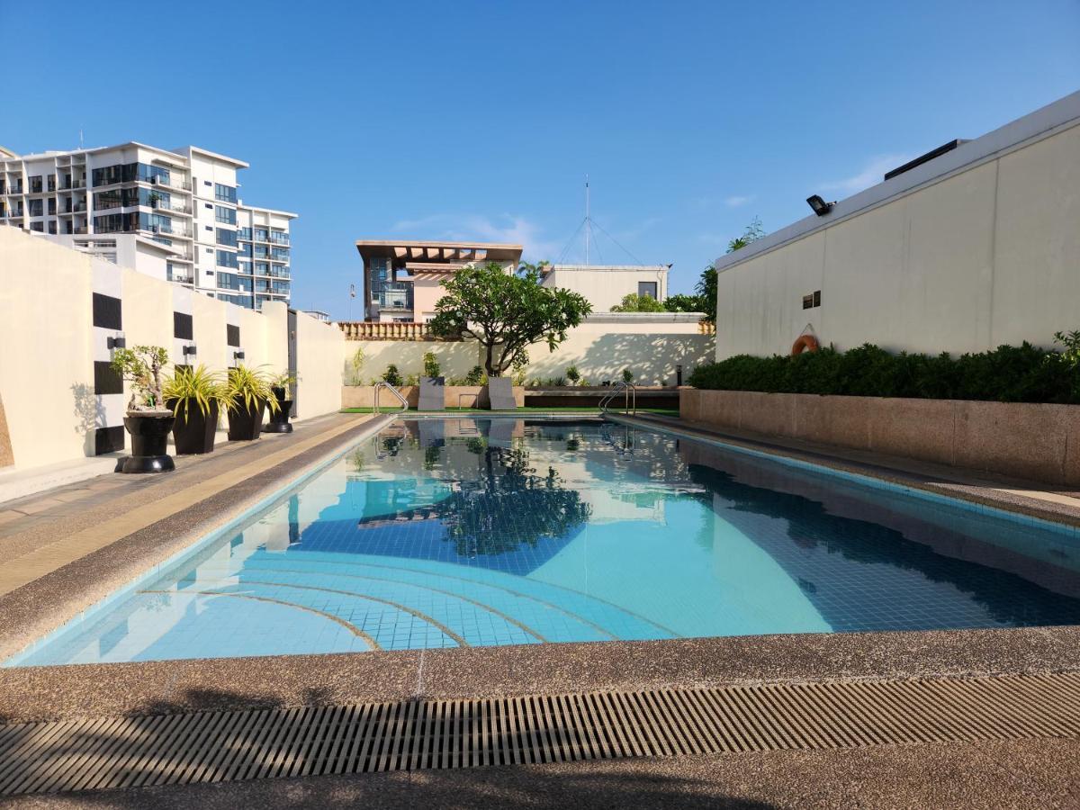 Casa Antonio At Stamford Mckinley Hill Unli Wi-fi Near Piazza Manila